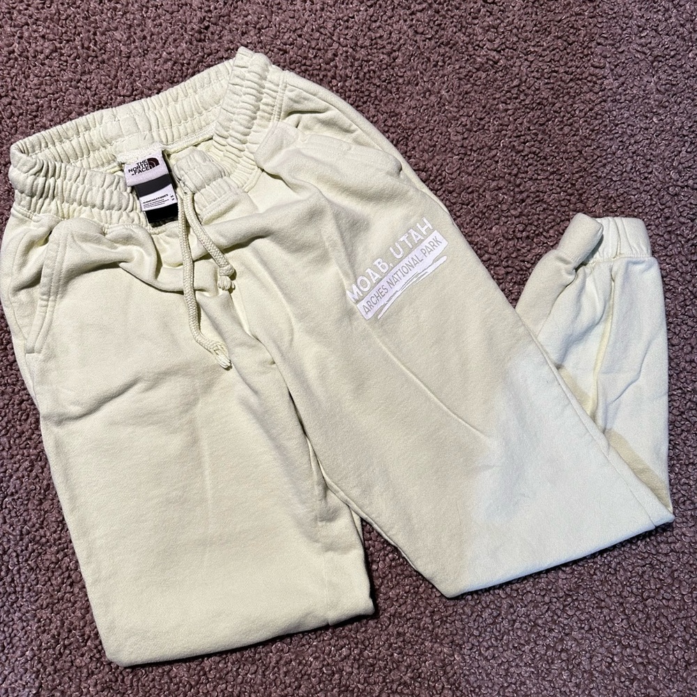 The North Face Joggers FT. Moab, UT